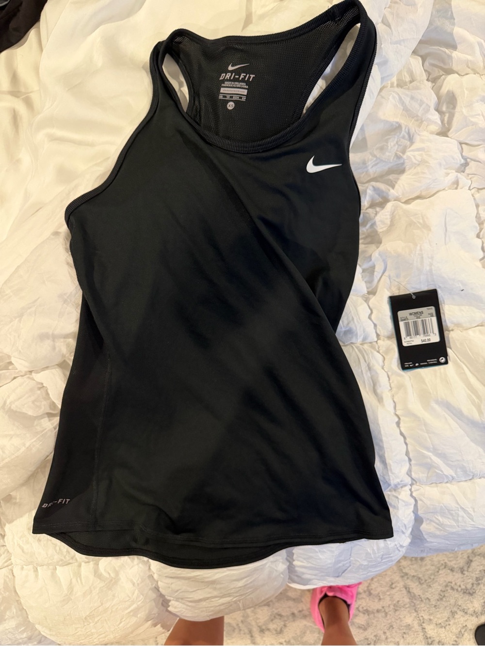 NWT  Nike tennis top